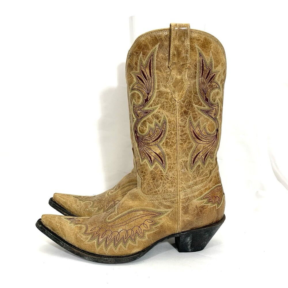 Corral Boots Style R1964 with antique saddle crackle leather Women’s Size 11 M